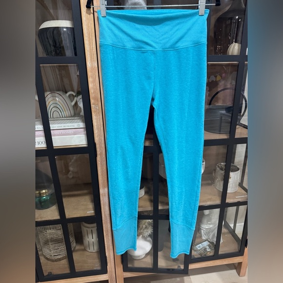 ALO Leggings Alosoft Lounge Bright Aqua Heather high waisted workout ribbed - Picture 4 of 10